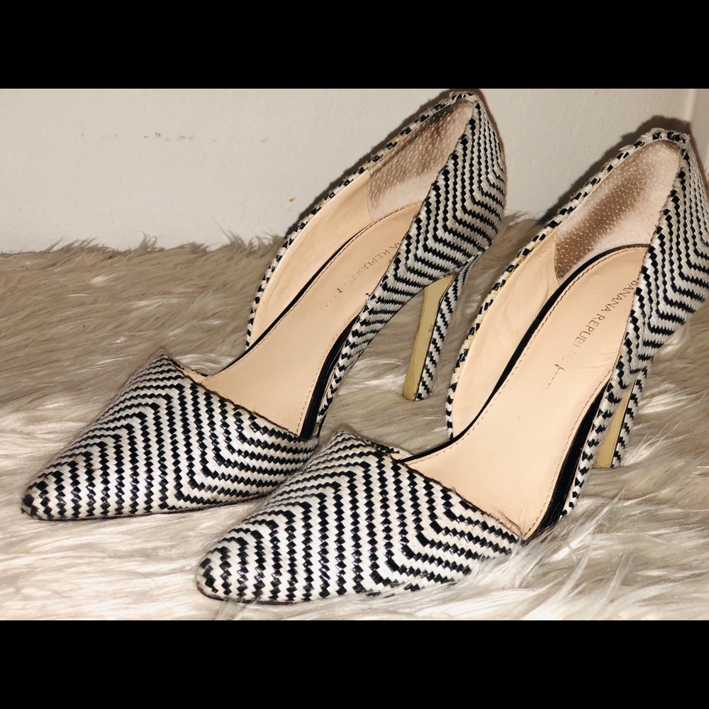 banana republic pointe heel shoes